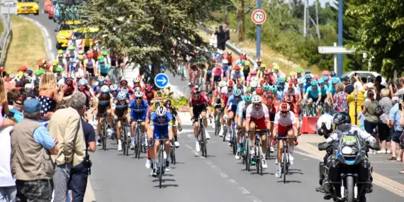 Hvor mange km er Tour de France? - Bag tallet: Ruterne, bjerge og historiske rekorder