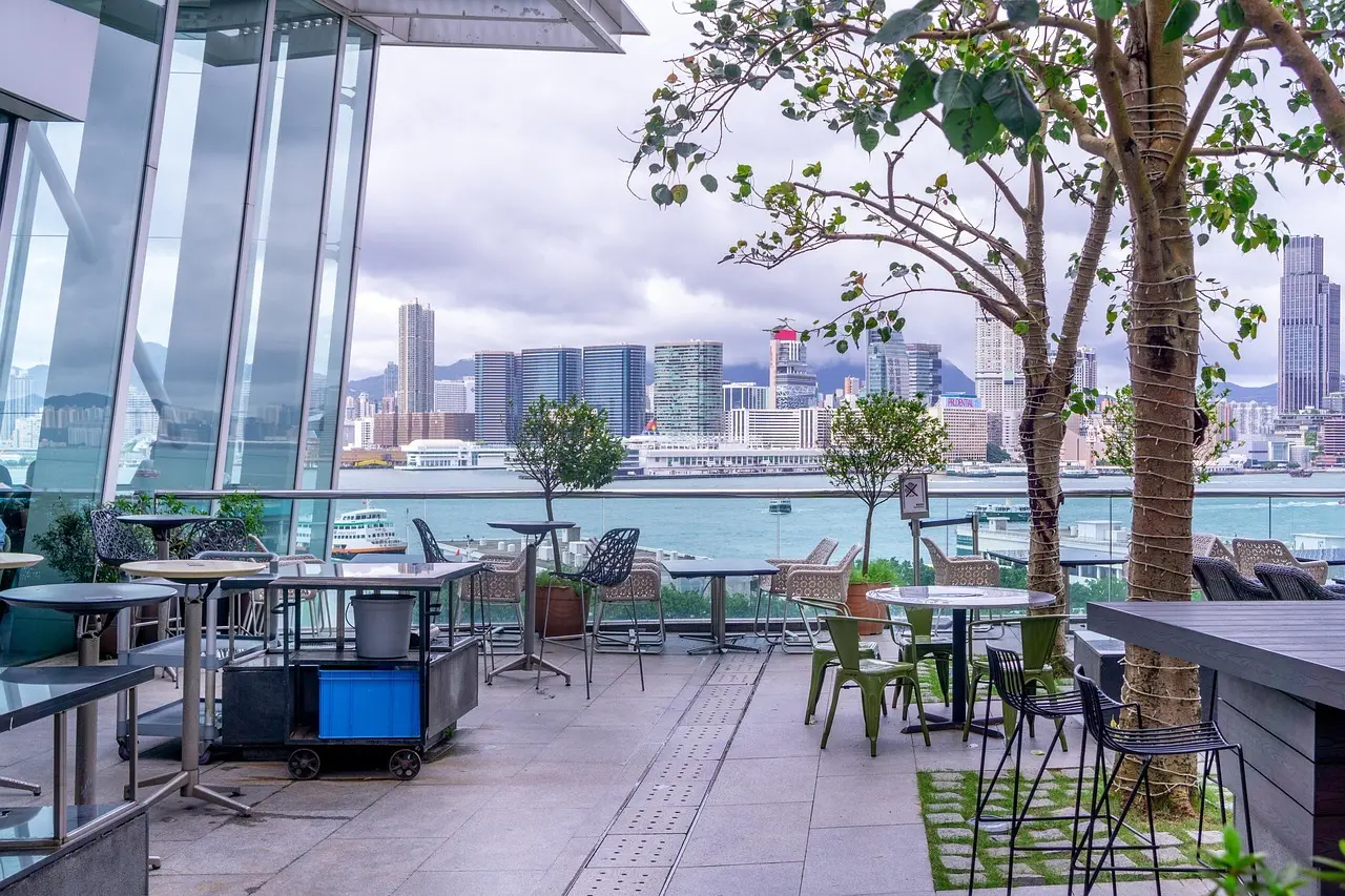 Hvordan er vejret i Frankrig i uge 42?