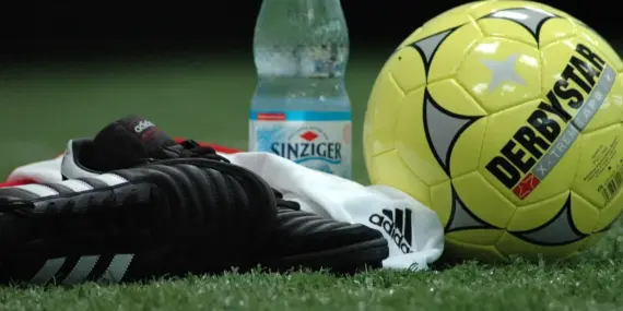 National 2 – Gruppe B 25/26, runde 15: kompakte kampe, et comeback og en firmålsdemonstration